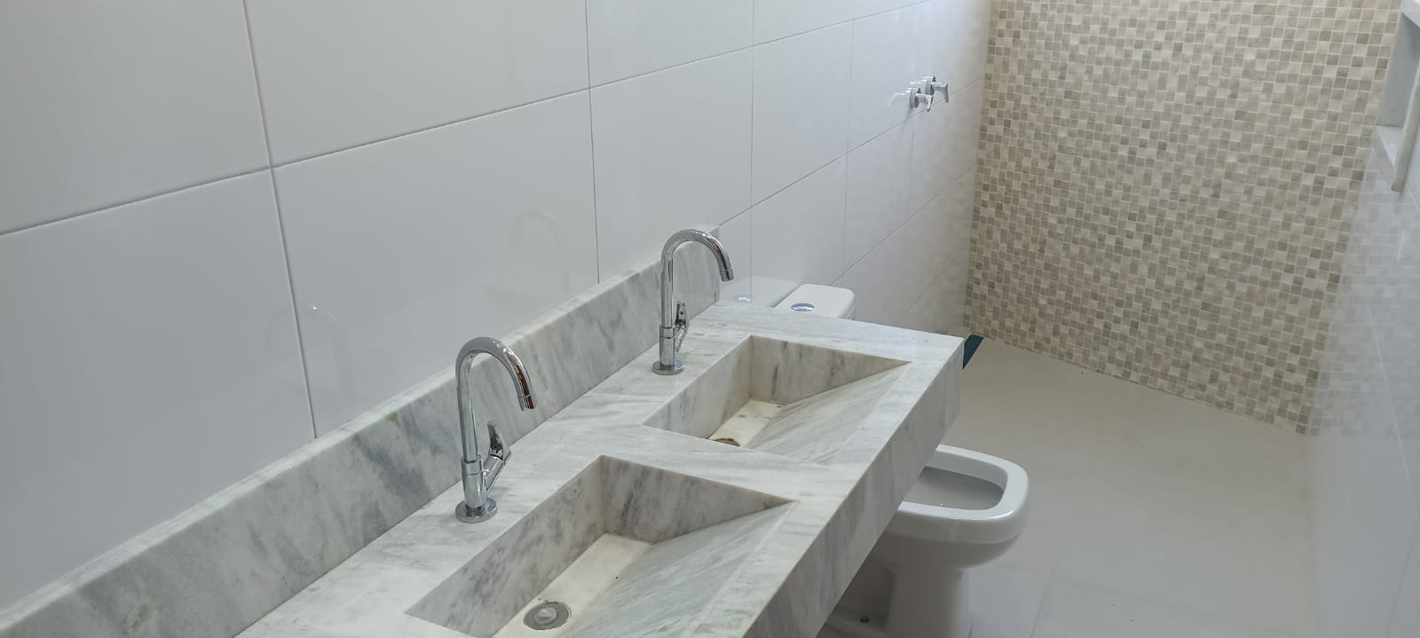 Imagem Casa com 3 Quartos à Venda, 145 m²em Setor Faiçalville - Goiânia