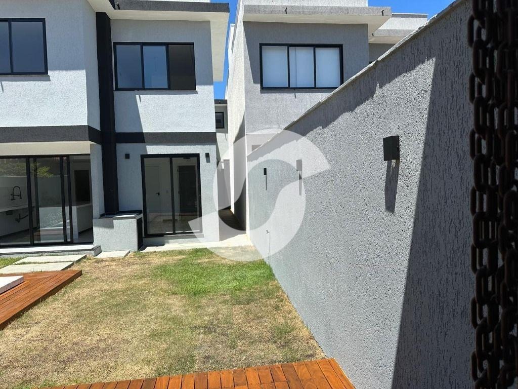 Imagem Casa com 4 Quartos à Venda, 245 m² em Camboinhas - Niterói Imagem Casa com 4 Quartos à Venda, 245 m² em Camboinhas - Niterói