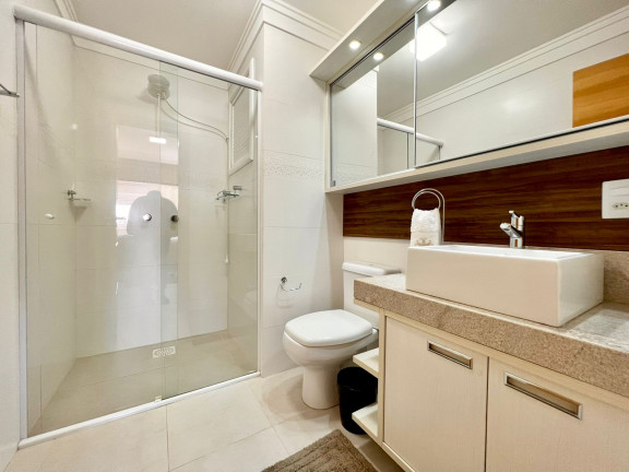 Imagem Apartamento com 3 Quartos à Venda, 110 m² em Centro - Capão da Canoa Imagem Apartamento com 3 Quartos à Venda, 110 m² em Centro - Capão da Canoa