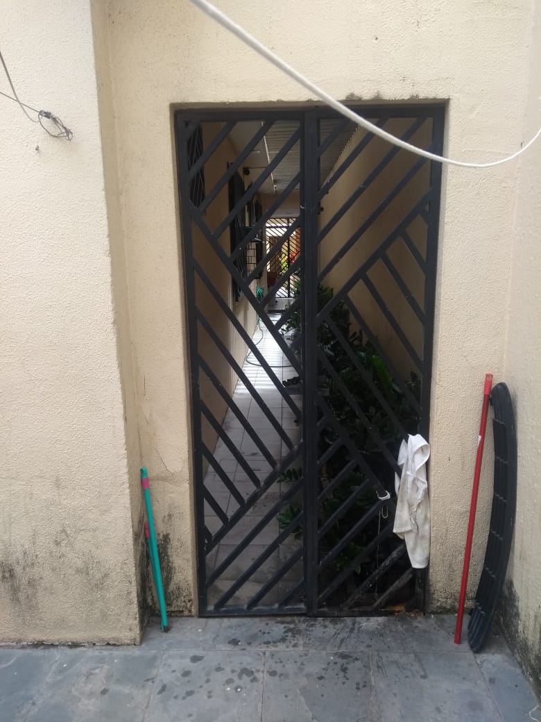 Imagem Casa com 4 Quartos à Venda, 250 m²em Cidade dos Funcionários - Fortaleza Imagem Casa com 4 Quartos à Venda, 250 m²em Cidade dos Funcionários - Fortaleza