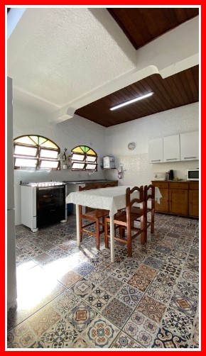Imagem Sobrado com 5 Quartos à Venda, 197 m² em Canto do Forte - Praia Grande Imagem Sobrado com 5 Quartos à Venda, 197 m² em Canto do Forte - Praia Grande