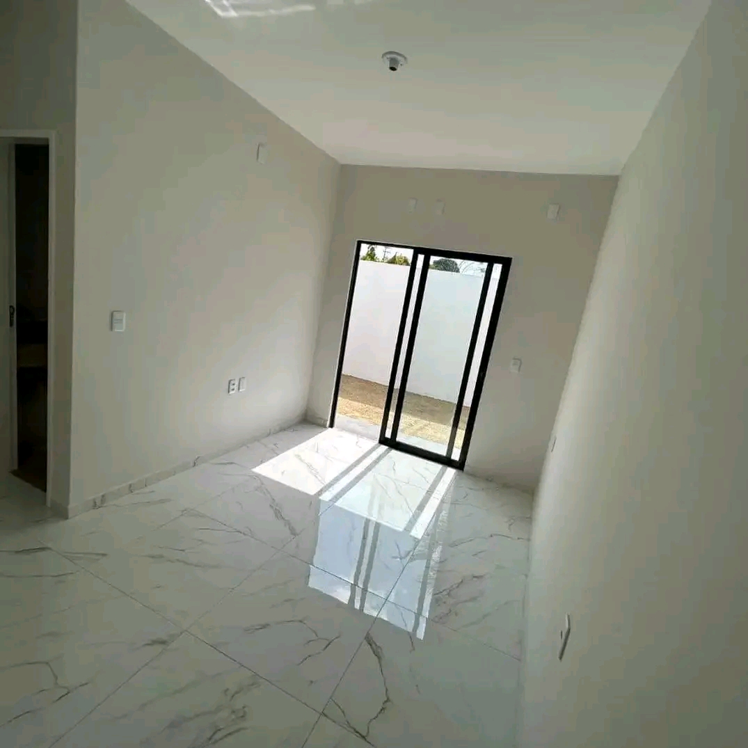 Imagem Casa com 3 Quartos à Venda, 92 m²em Centro - Eusebio Imagem Casa com 3 Quartos à Venda, 92 m²em Centro - Eusebio