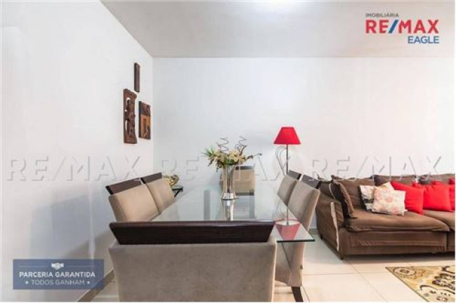 Imagem Apartamento com 2 Quartos à Venda,  em Icaraí - Niterói