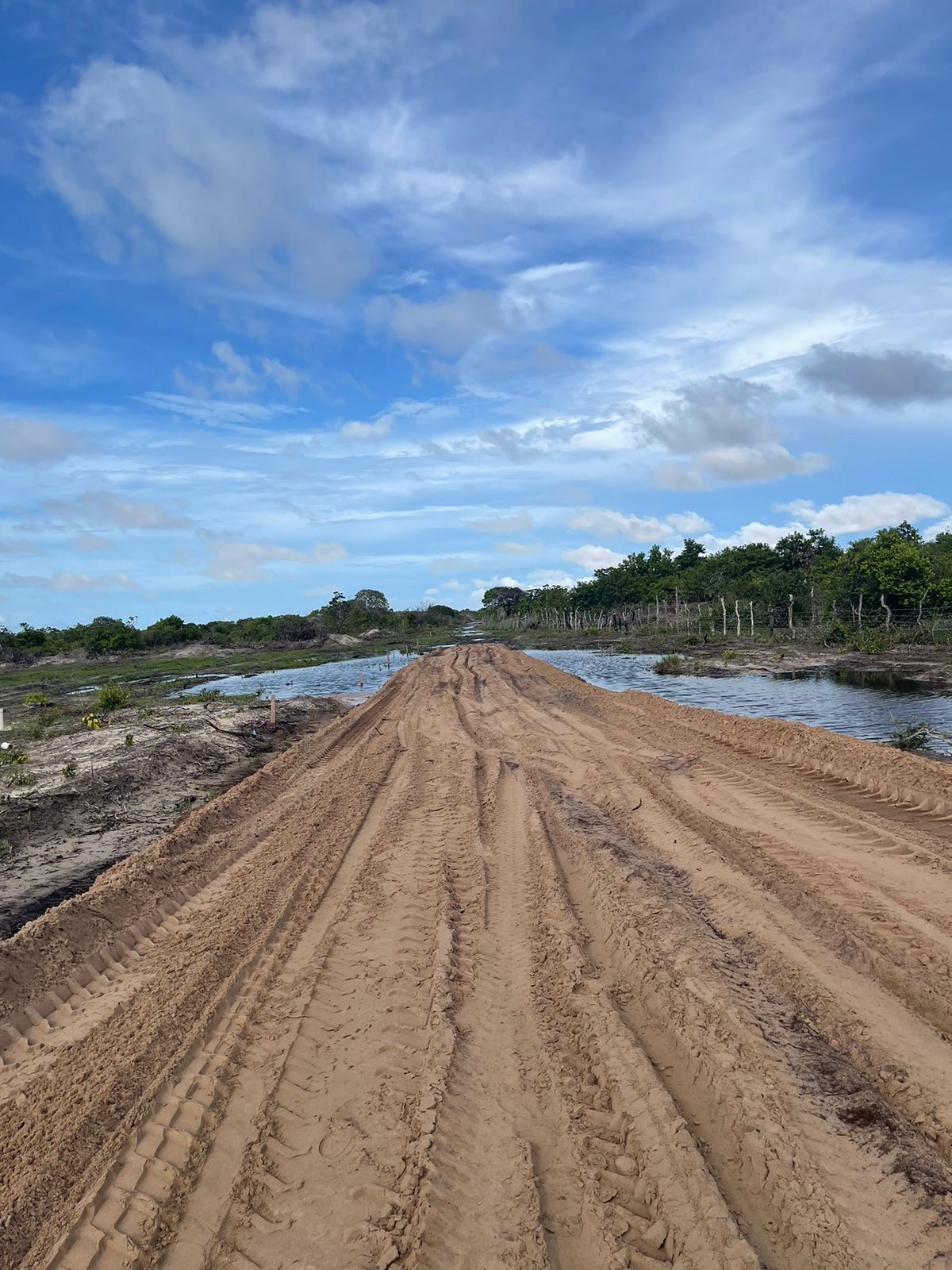 Imagem Terreno à Venda, 300 m²em Sheet Park - Santo Amaro do Maranhão