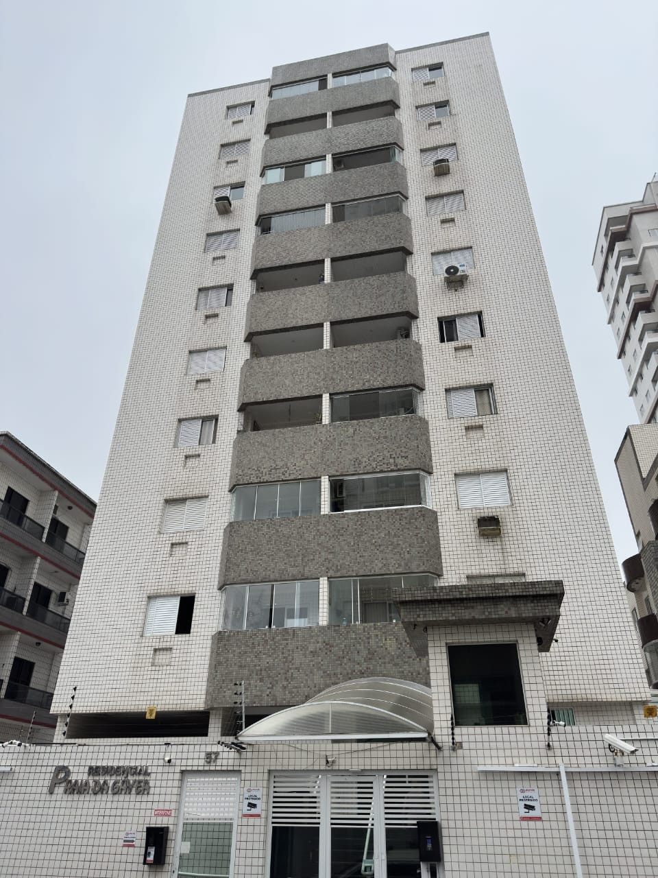 Imagem Apartamento com 2 Quartos à Venda, 68 m² em Guilhermina - Praia Grande