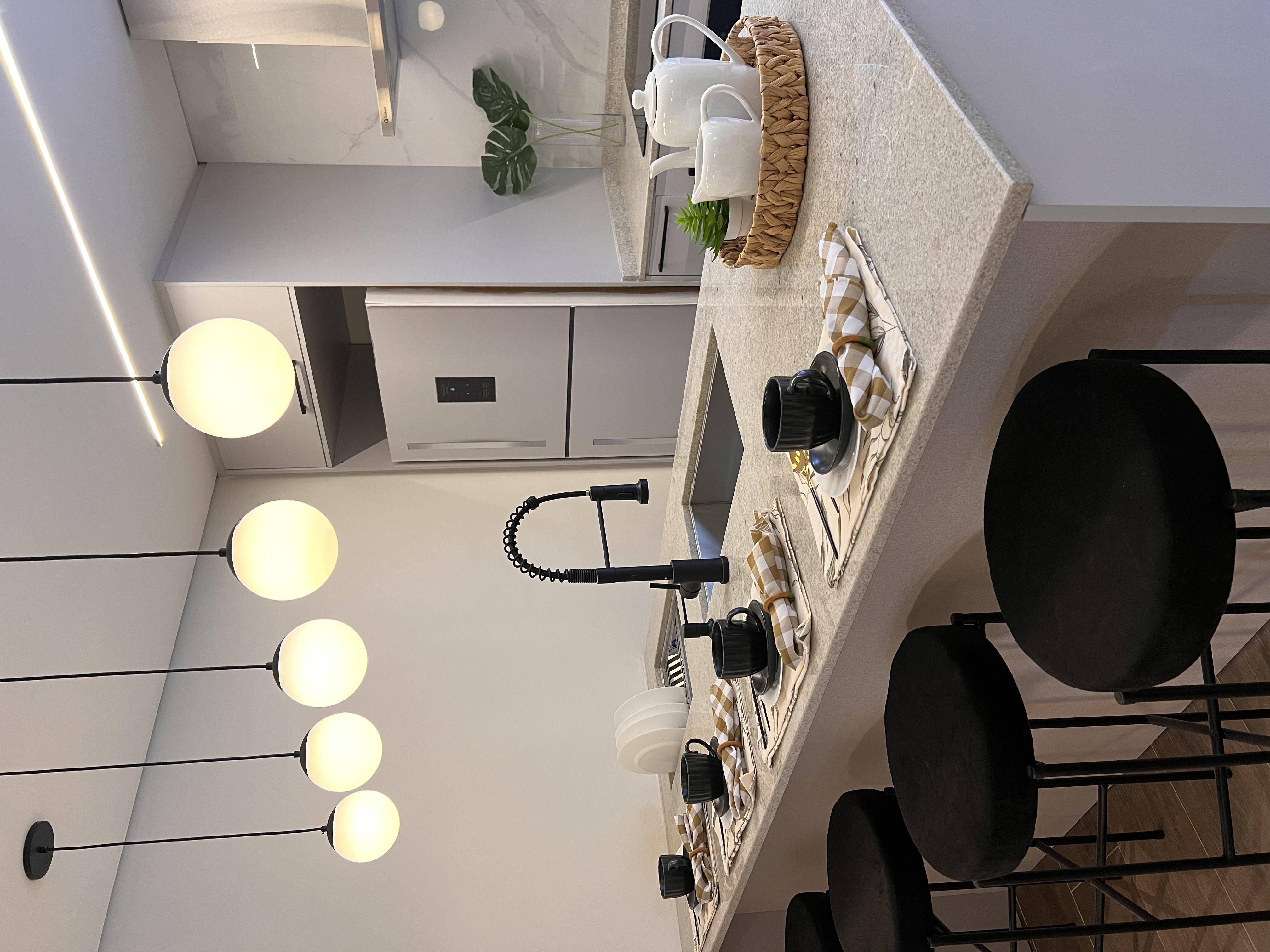 Imagem Apartamento com 2 Quartos à Venda, 72 m² em Bigorrilho - Curitiba Imagem Apartamento com 2 Quartos à Venda, 72 m² em Bigorrilho - Curitiba
