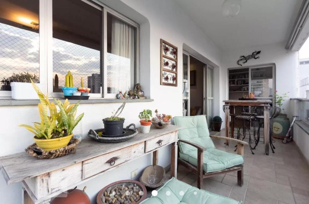 Imagem Apartamento com 4 Quartos à Venda, 240 m² em Planalto Paulista - São Paulo