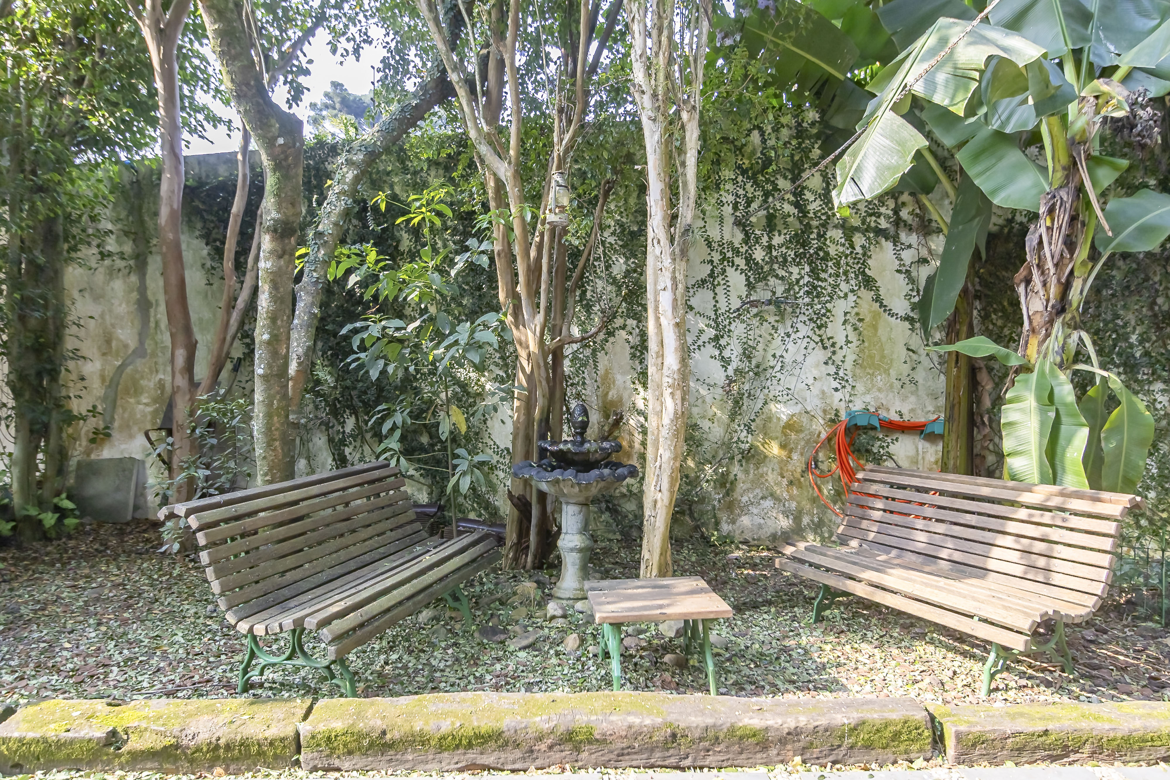 Imagem Sobrado com 3 Quartos à Venda, 278 m²em Vista Alegre - Curitiba Imagem Sobrado com 3 Quartos à Venda, 278 m²em Vista Alegre - Curitiba