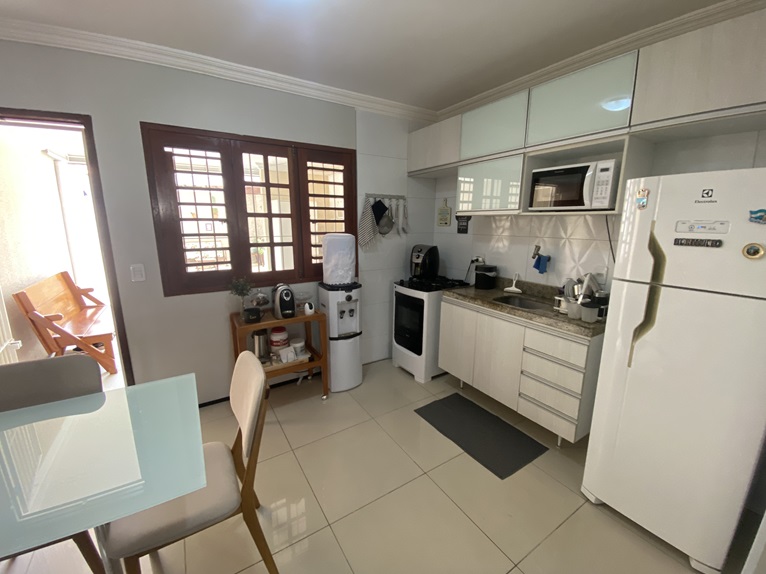 Imagem Casa com 2 Quartos à Venda, 100 m² em Messejana - Fortaleza Imagem Casa com 2 Quartos à Venda, 100 m² em Messejana - Fortaleza