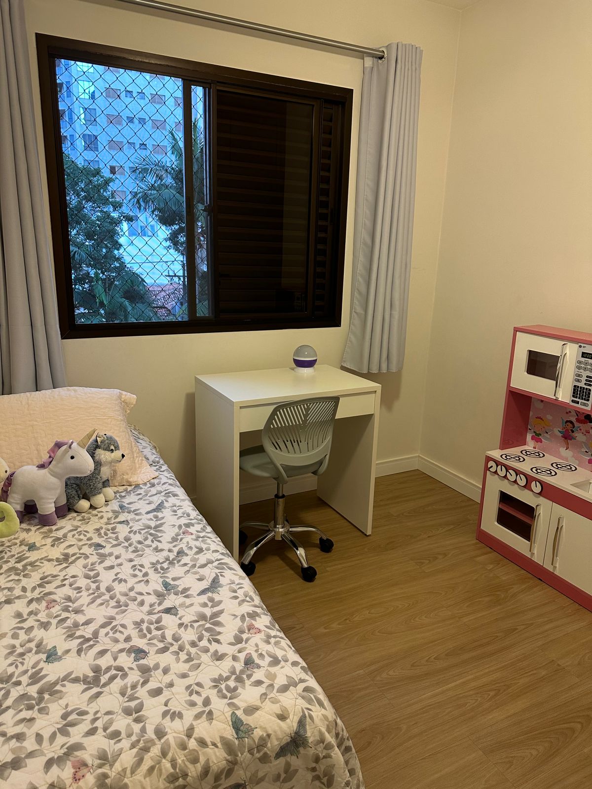 Imagem Apartamento com 3 Quartos à Venda, 115 m²em Cambuí - Campinas
