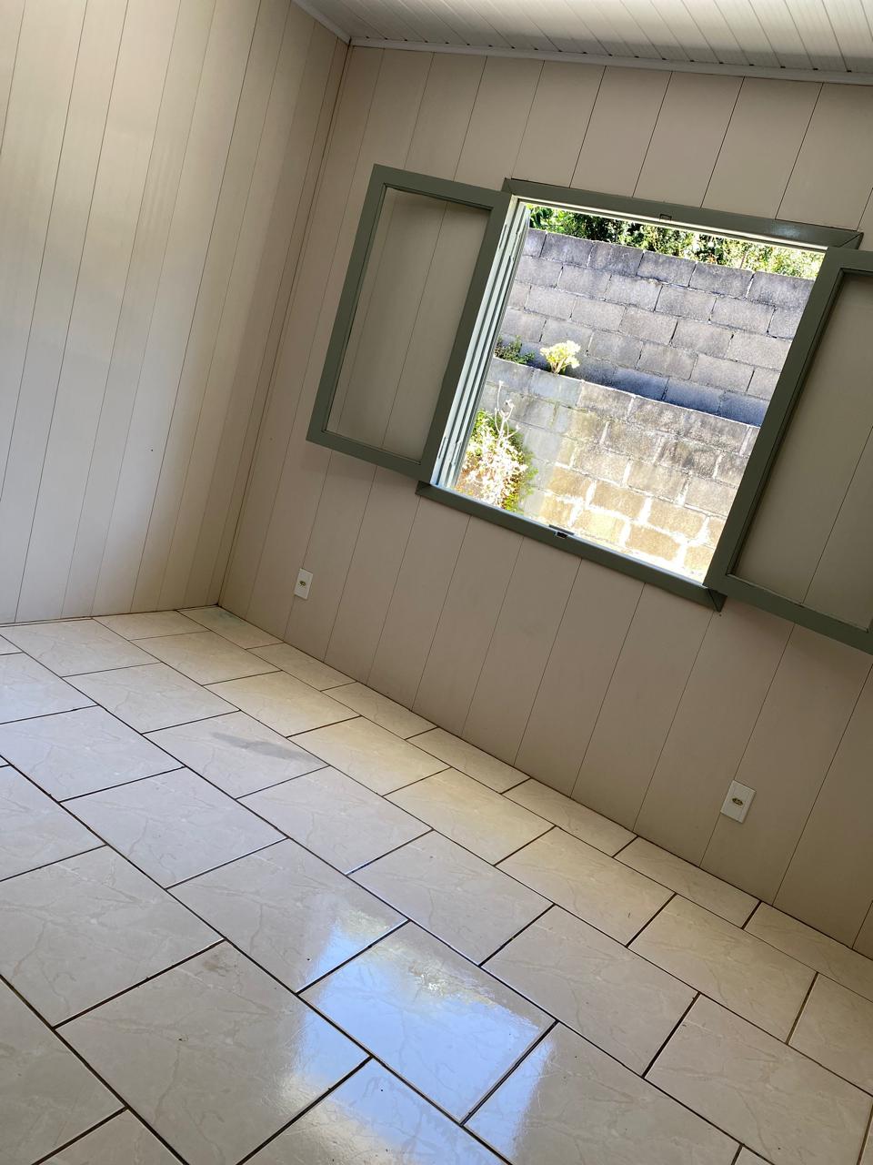 Imagem Casa de Condomínio com 2 Quartos à Venda, 43 m²em Tijuca - Caxias do Sul