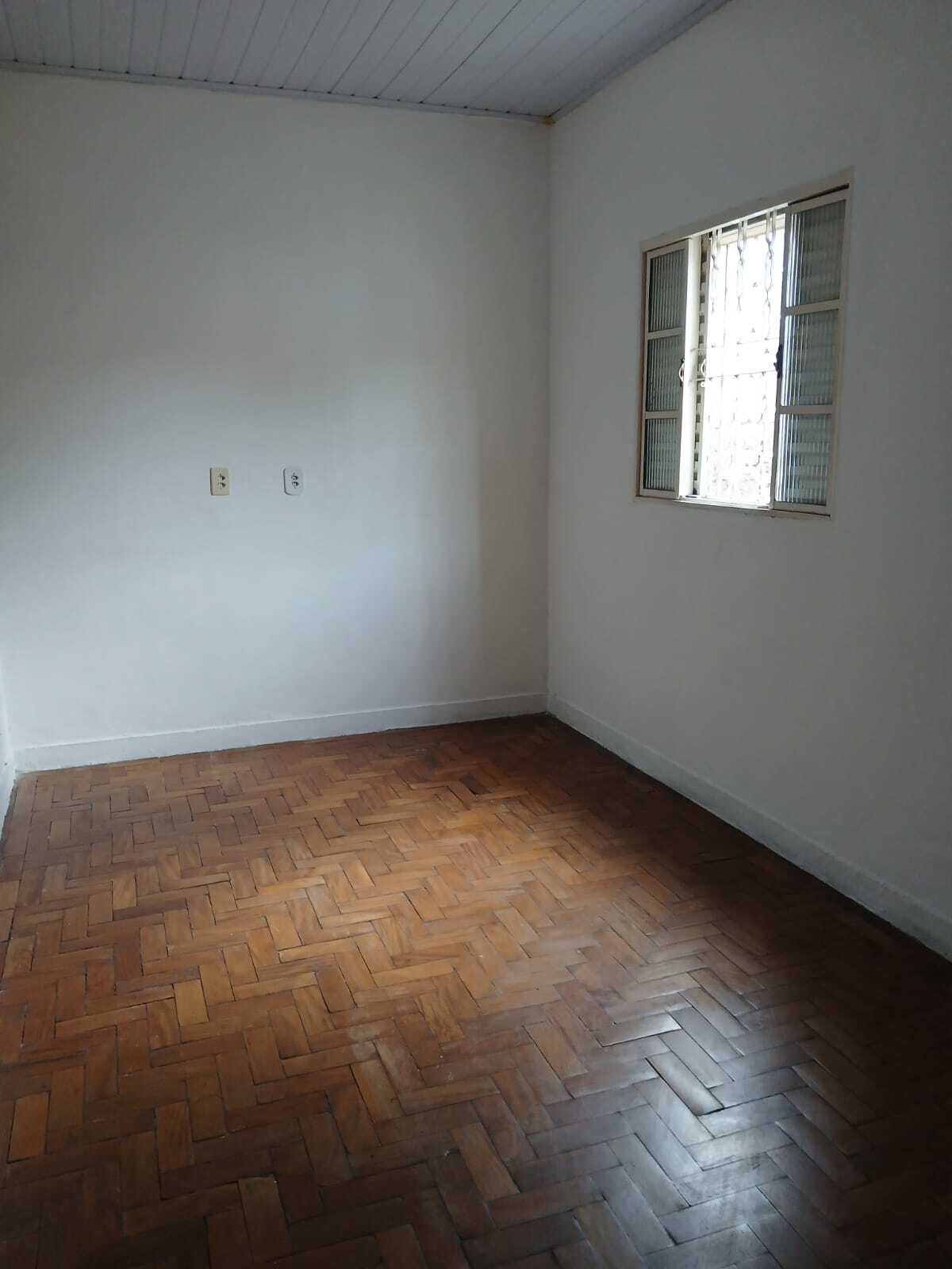 Imagem Casa com 2 Quartos à Venda, 72 m² em Centro - Mogi das Cruzes Imagem Casa com 2 Quartos à Venda, 72 m² em Centro - Mogi das Cruzes