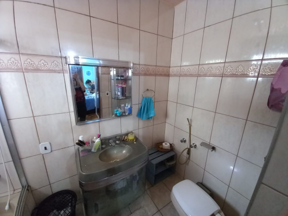 Imagem Casa com 2 Quartos à Venda ou Locação, 120 m² em Centro - Taubaté Imagem Casa com 2 Quartos à Venda ou Locação, 120 m² em Centro - Taubaté