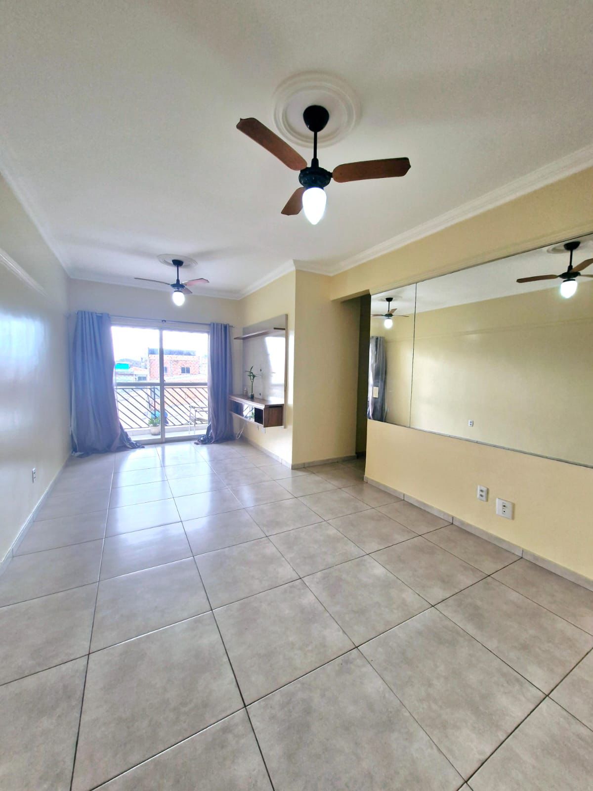 Apartamento com 3 Quartos para Alugar, 90 m²em Jurunas - Belém