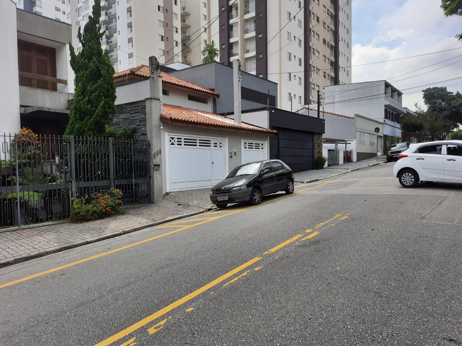 Imagem Casa com 2 Quartos à Venda, 171 m²em Barcelona - São Caetano do Sul Imagem Casa com 2 Quartos à Venda, 171 m²em Barcelona - São Caetano do Sul