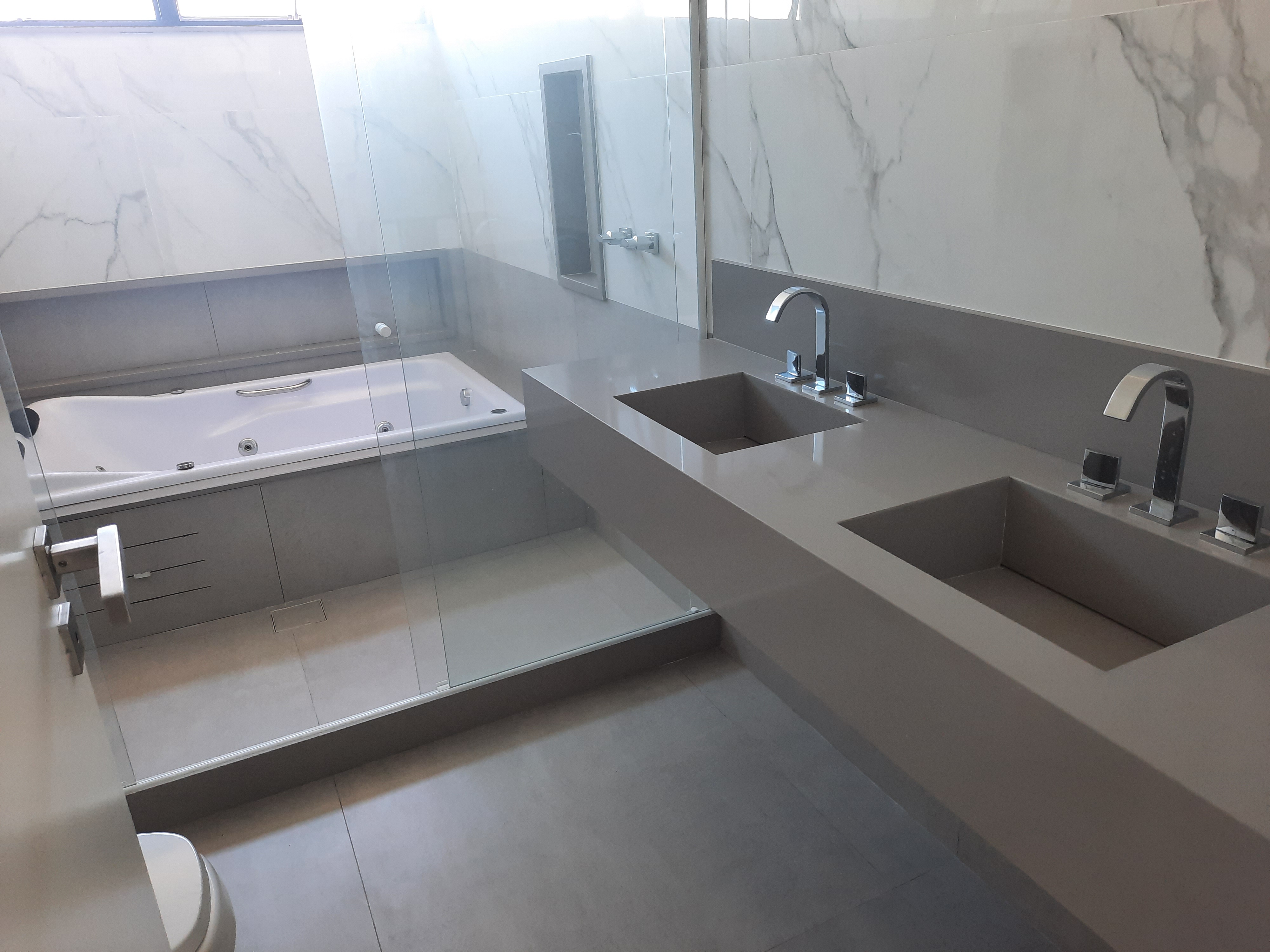 Imagem Casa com 4 Quartos à Venda, 460 m²em Recreio dos Bandeirantes - Rio de Janeiro Imagem Casa com 4 Quartos à Venda, 460 m²em Recreio dos Bandeirantes - Rio de Janeiro