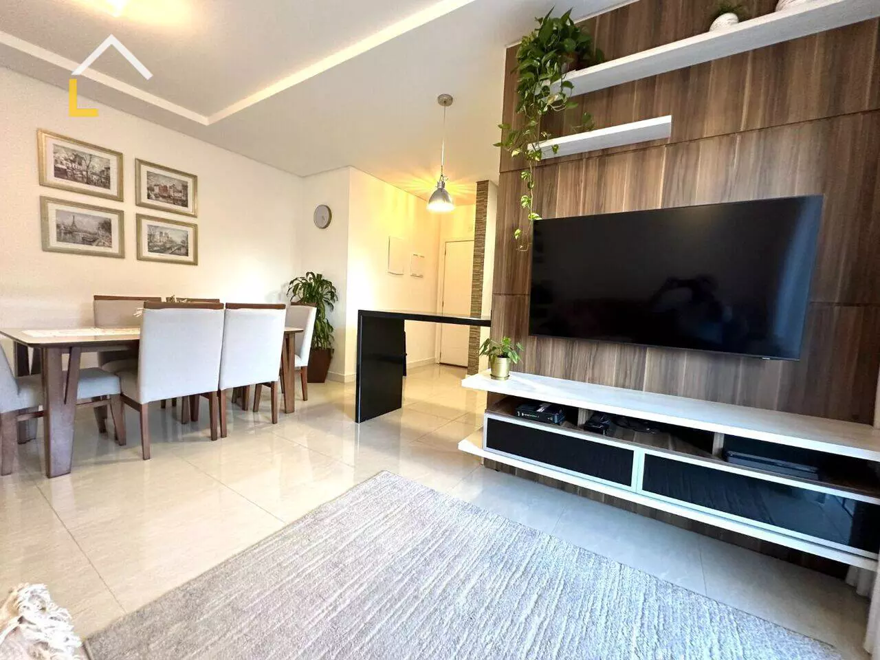 Imagem Apartamento com 3 Quartos à Venda, 98 m²em Floresta - Joinville