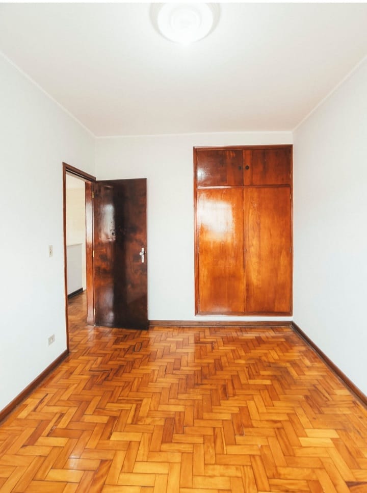 Imagem Casa com 3 Quartos à Venda, 188 m² em Jardim Quisisana - Poços de Caldas Imagem Casa com 3 Quartos à Venda, 188 m² em Jardim Quisisana - Poços de Caldas