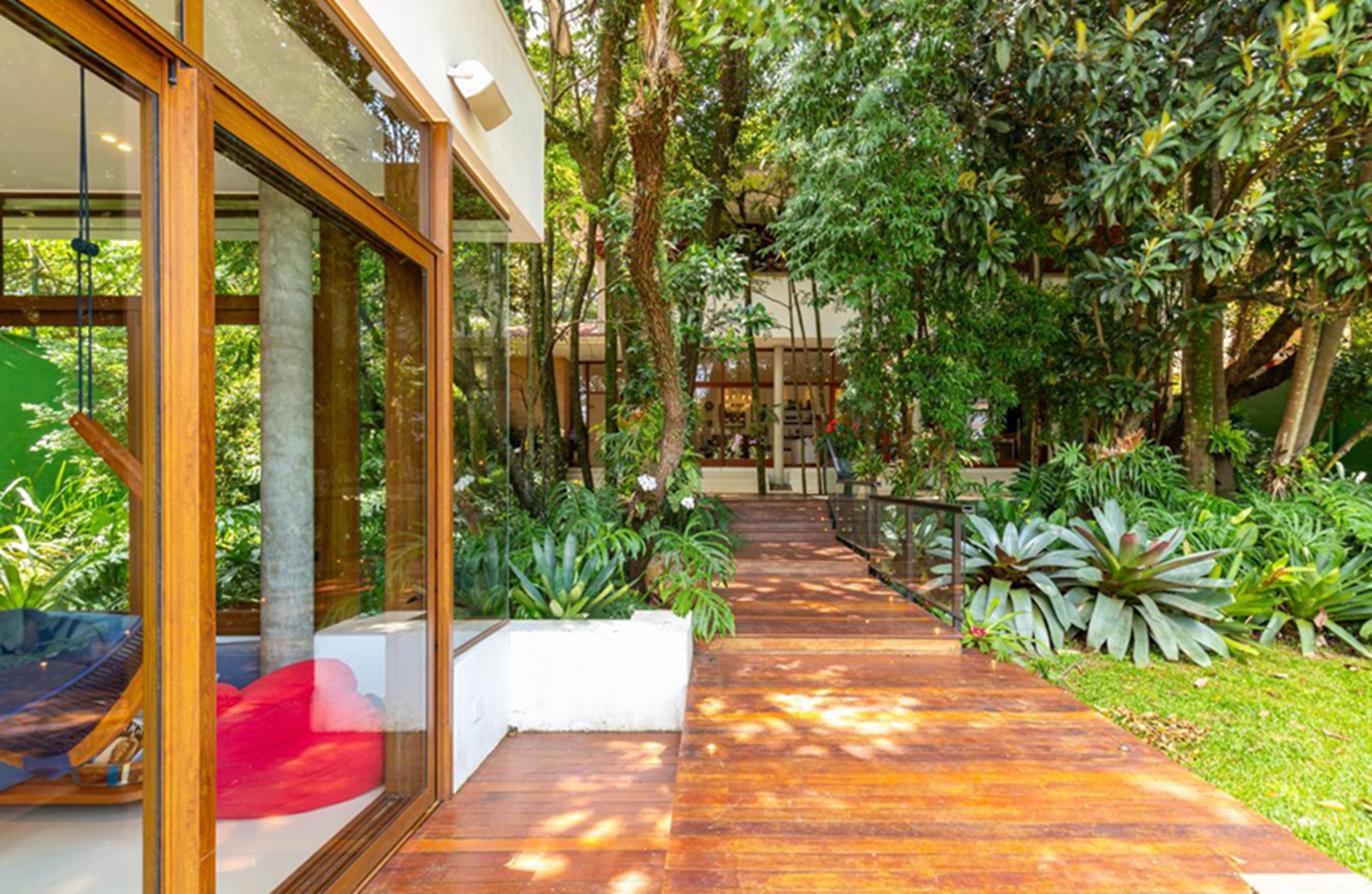 Imagem Casa de Condomínio com 5 Quartos à Venda, 650 m² em Jardim dos Estados - São Paulo
