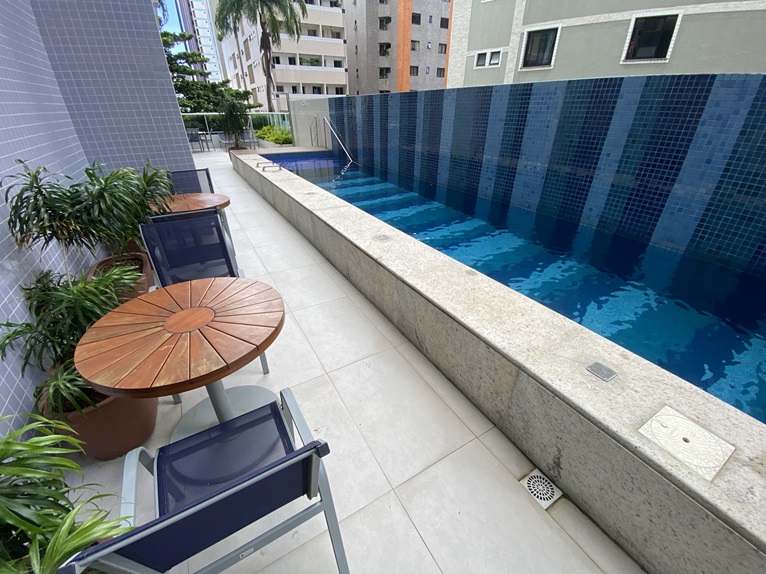 Imagem Apartamento com 2 Quartos à Venda, 54 m² em Meireles - Fortaleza