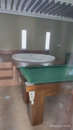 Imagem Apartamento com 3 Quartos à Venda, em Meireles - Fortaleza Imagem Apartamento com 3 Quartos à Venda, em Meireles - Fortaleza