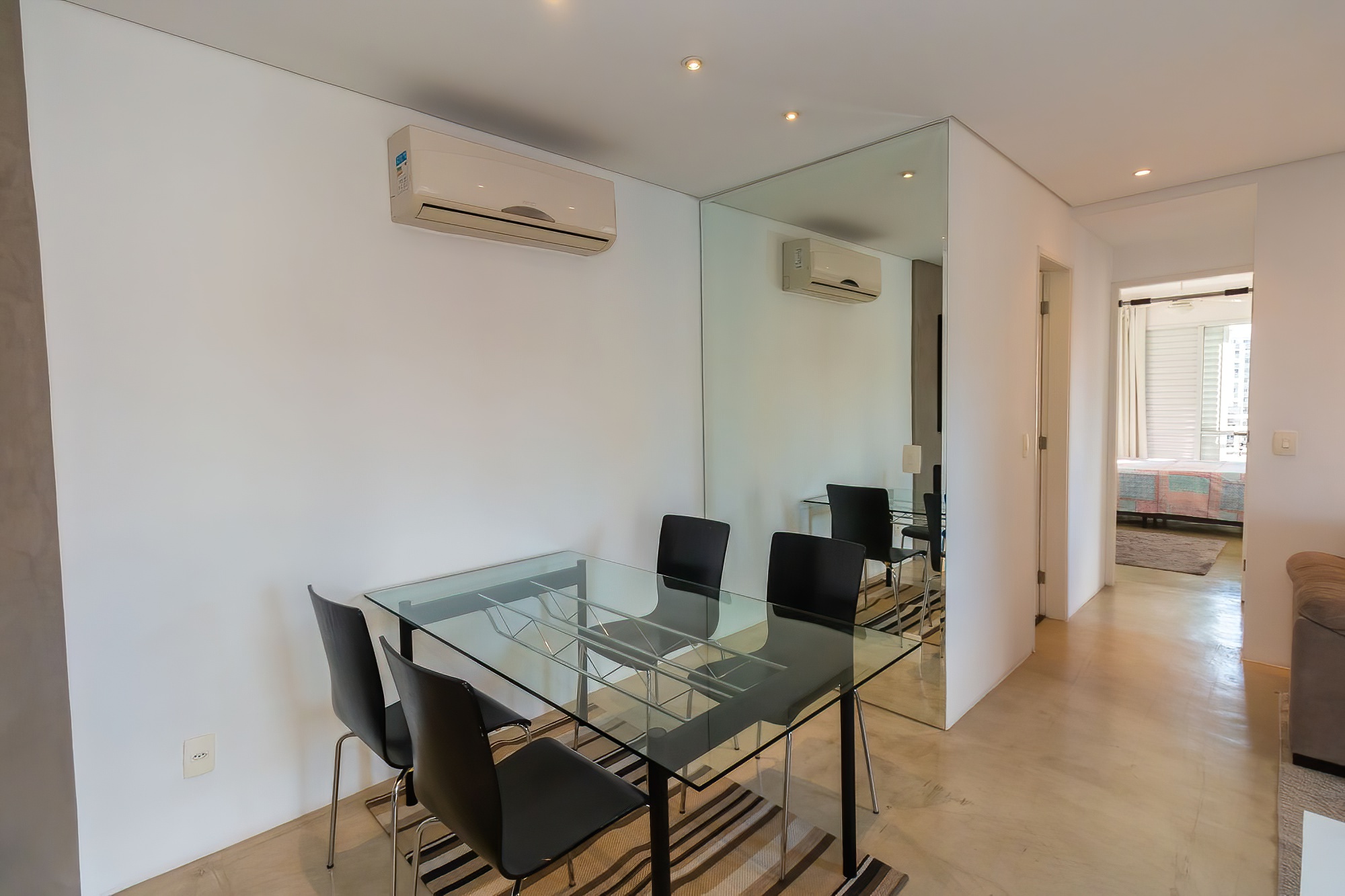 Imagem Apartamento com 2 Quartos para Alugar, 71 m² em Vila Nova Conceição - São Paulo