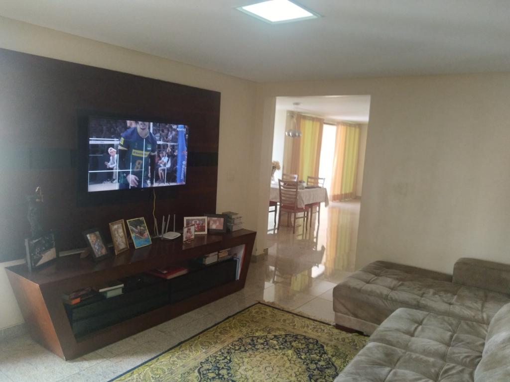 Imagem Apartamento com 4 Quartos à Venda, 216 m²em Setor Bueno - Goiânia
