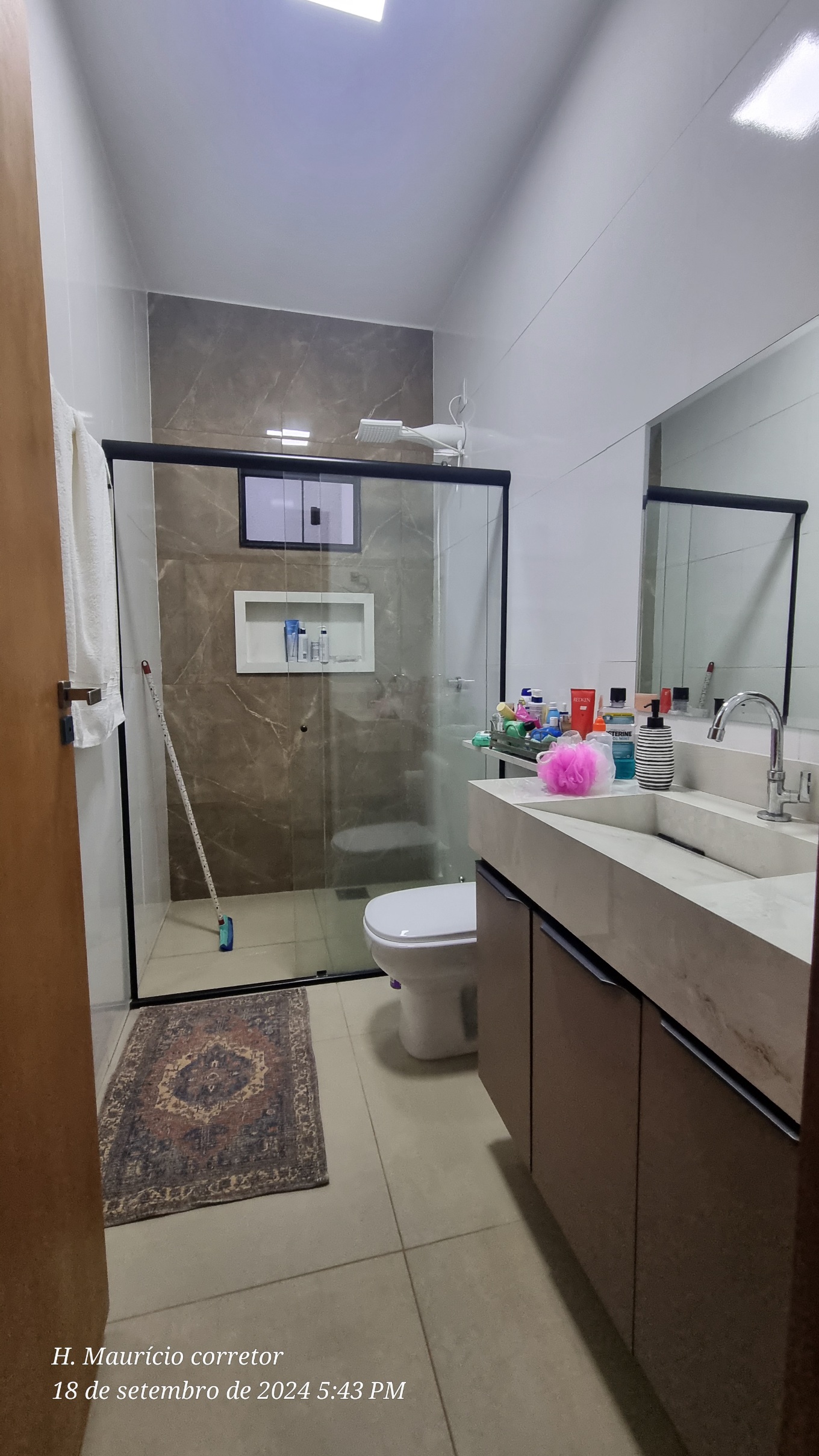 Imagem Sobrado com 4 Quartos à Venda, 174 m²em Residencial Alice Barbosa - Goiânia Imagem Sobrado com 4 Quartos à Venda, 174 m²em Residencial Alice Barbosa - Goiânia