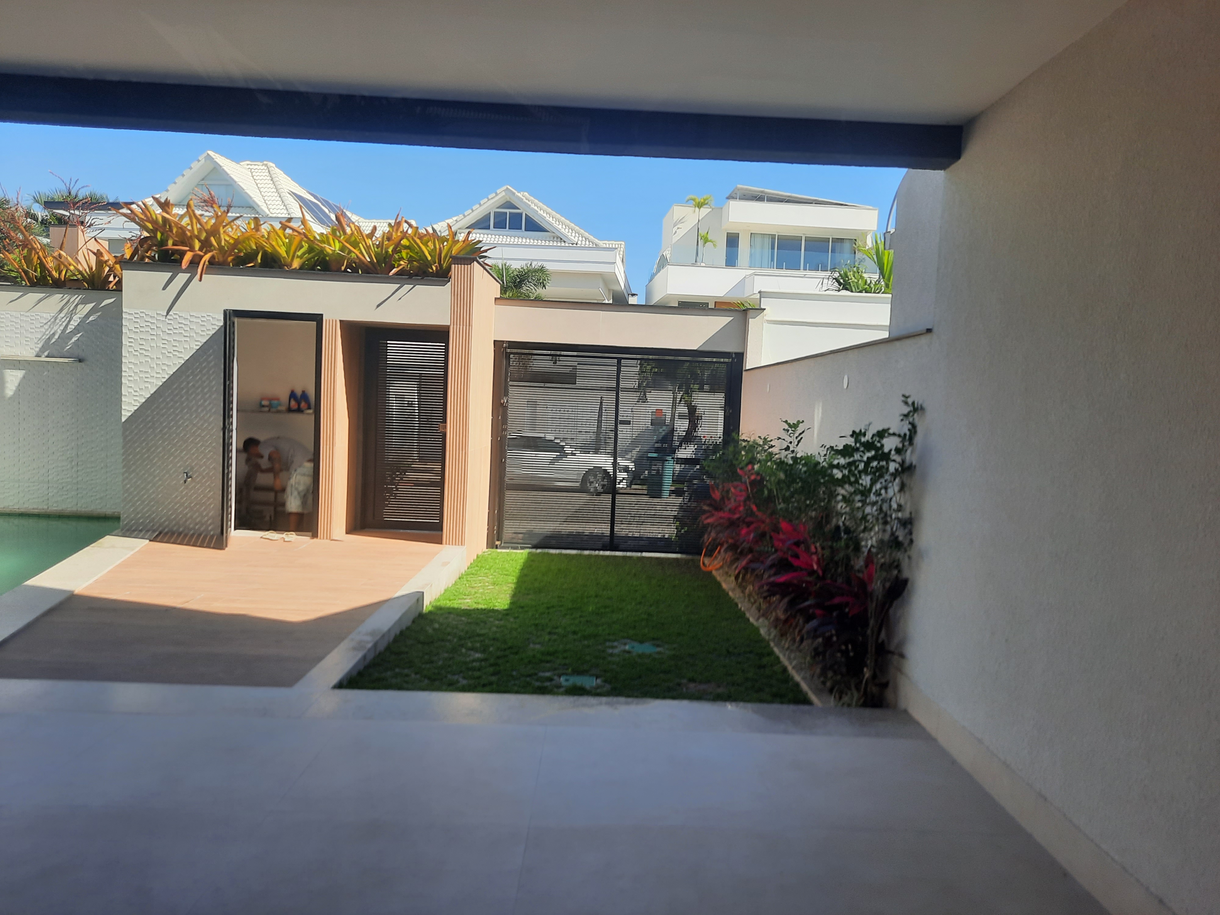 Imagem Casa com 4 Quartos à Venda, 460 m²em Recreio dos Bandeirantes - Rio de Janeiro Imagem Casa com 4 Quartos à Venda, 460 m²em Recreio dos Bandeirantes - Rio de Janeiro