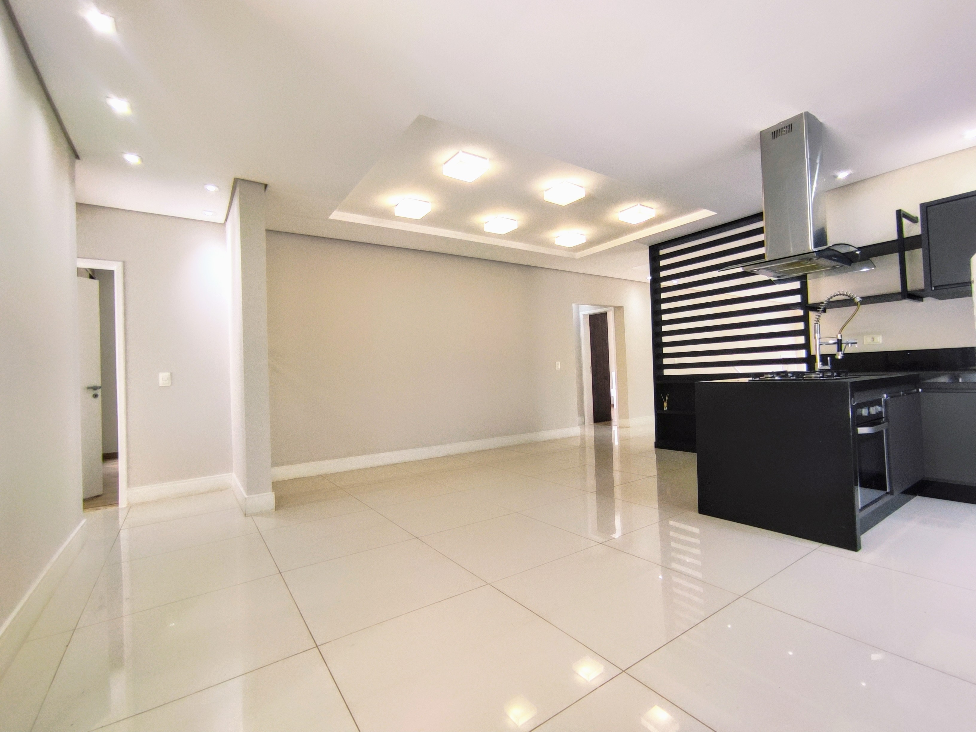 Imagem Casa de Condomínio com 4 Quartos à Venda ou Locação, 220 m²em Condomínio Reserva da Serra - Jundiaí
