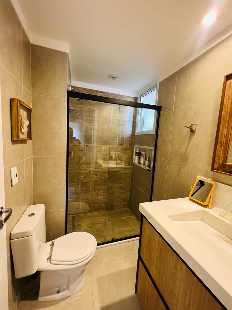 Imagem Apartamento com 3 Quartos à Venda, 181 m²em Cambuí - Campinas