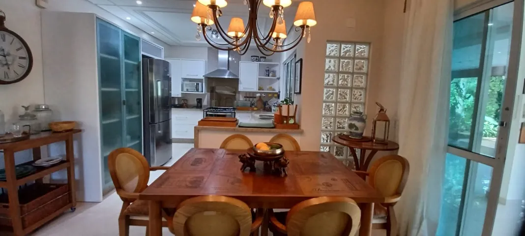 Imagem Casa com 3 Quartos à Venda, 263 m² em Jurerê Internacional - Florianópolis Imagem Casa com 3 Quartos à Venda, 263 m² em Jurerê Internacional - Florianópolis