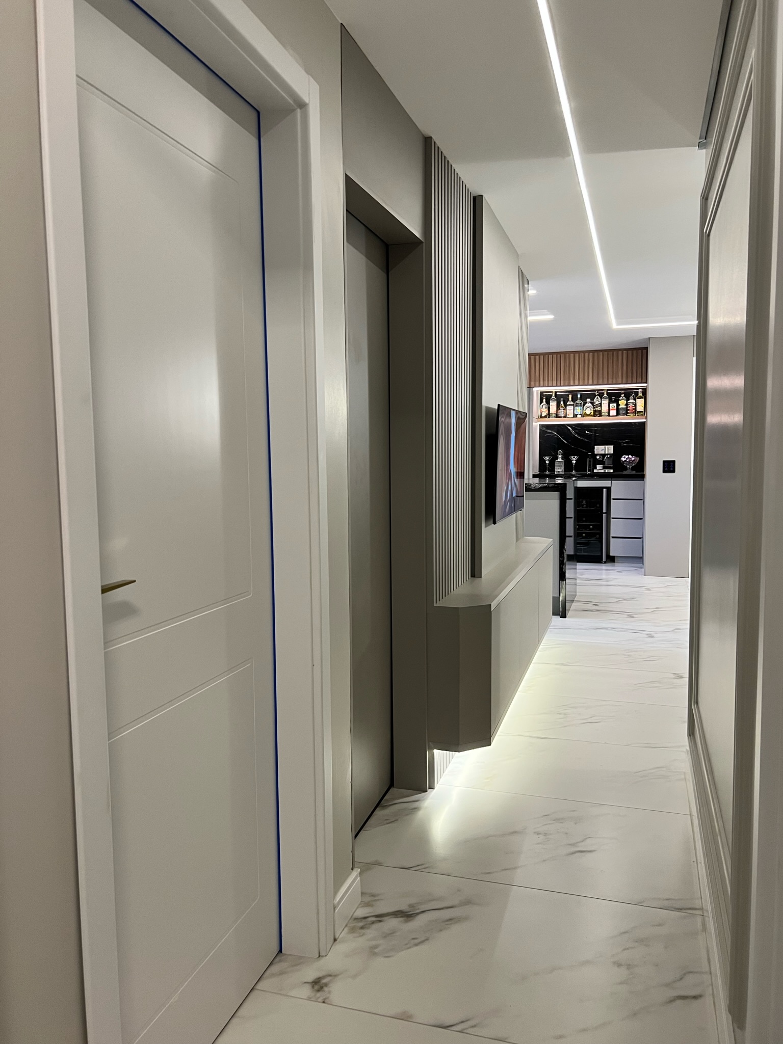 Imagem Apartamento com 3 Quartos à Venda, 114 m²em Cascatinha - Curitiba Imagem Apartamento com 3 Quartos à Venda, 114 m²em Cascatinha - Curitiba