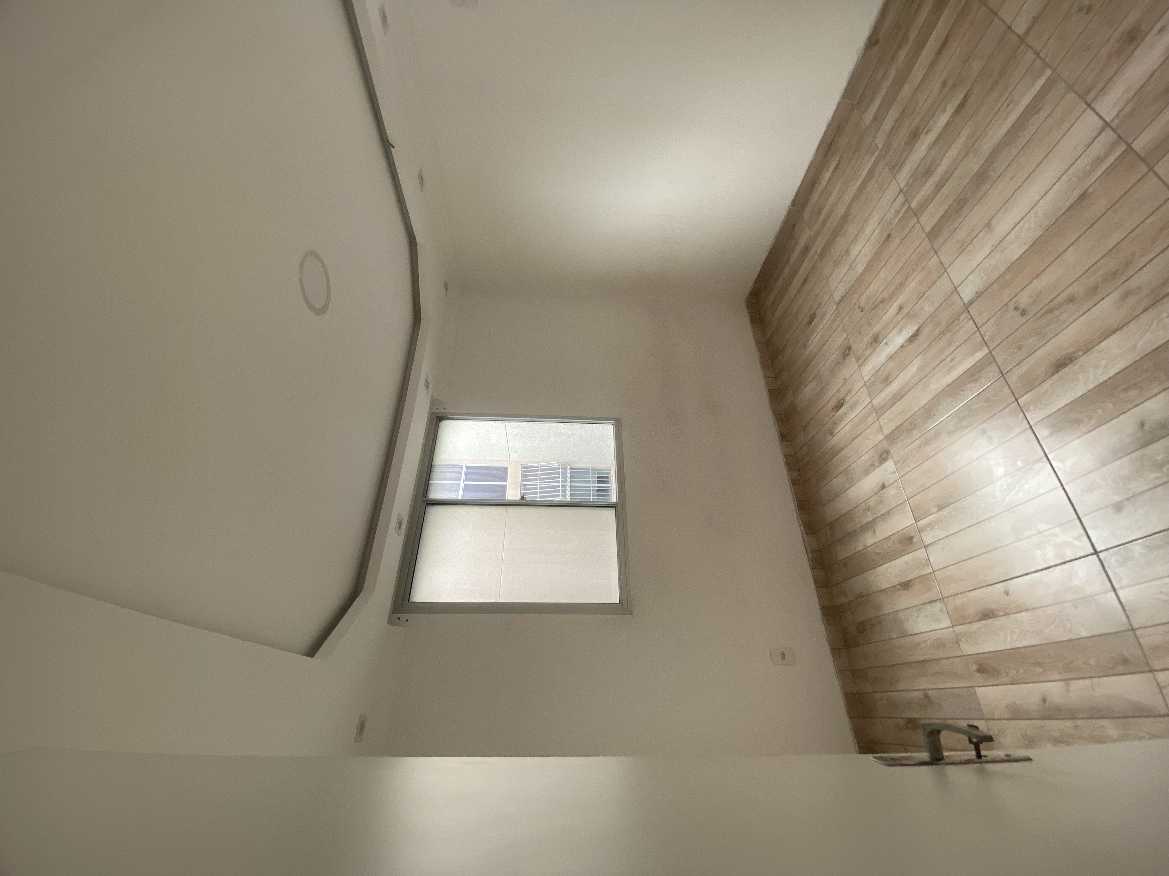 Imagem Apartamento com 2 Quartos à Venda, 43 m² em Santíssimo - Rio de Janeiro