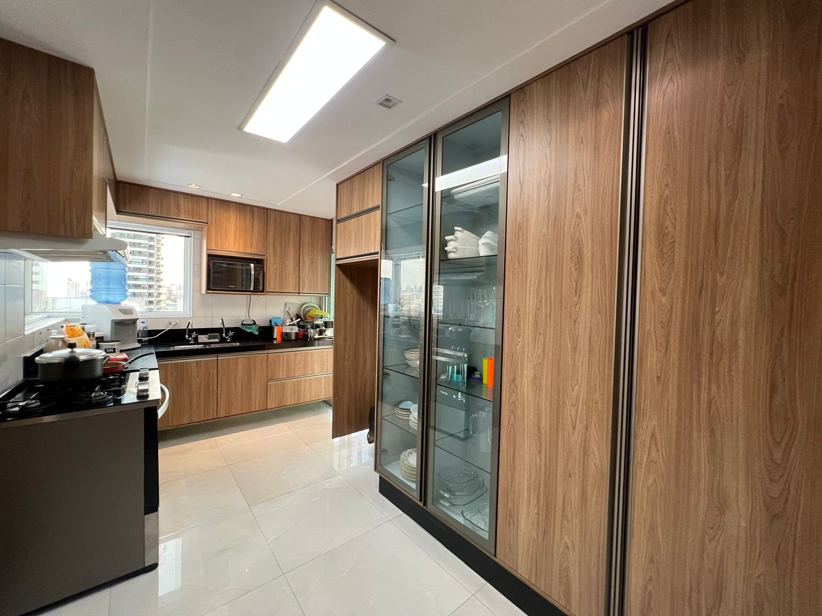 Imagem Apartamento com 4 Quartos à Venda, 300 m²em Umarizal - Belém