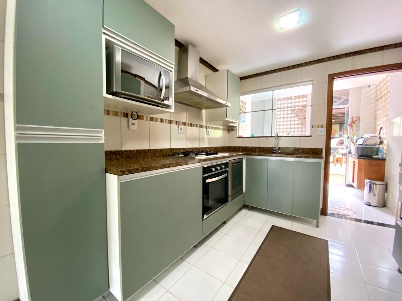 Imagem Casa de Condomínio com 5 Quartos à Venda, 350 m²em Parque Verde - Belém
