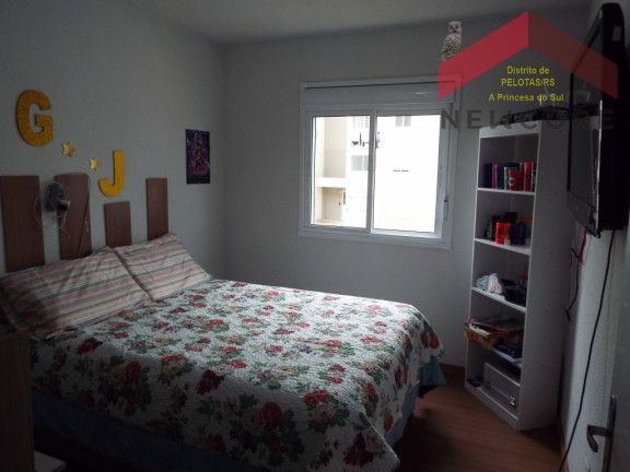 Imagem Apartamento com 2 Quartos à Venda, 42 m² em Três Vendas - Pelotas