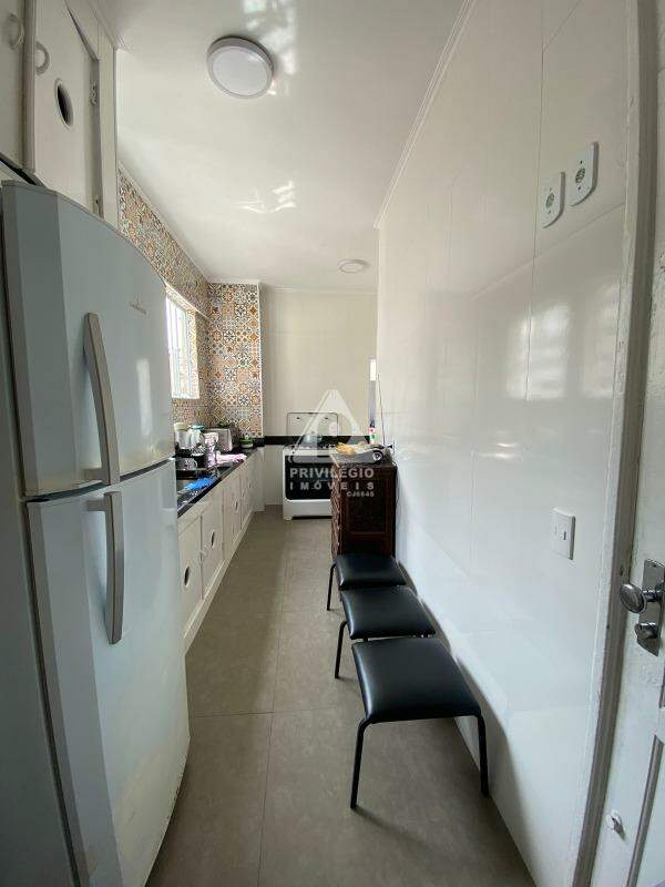 Imagem Apartamento com 3 Quartos à Venda, 160 m²em Copacabana - Rio de Janeiro
