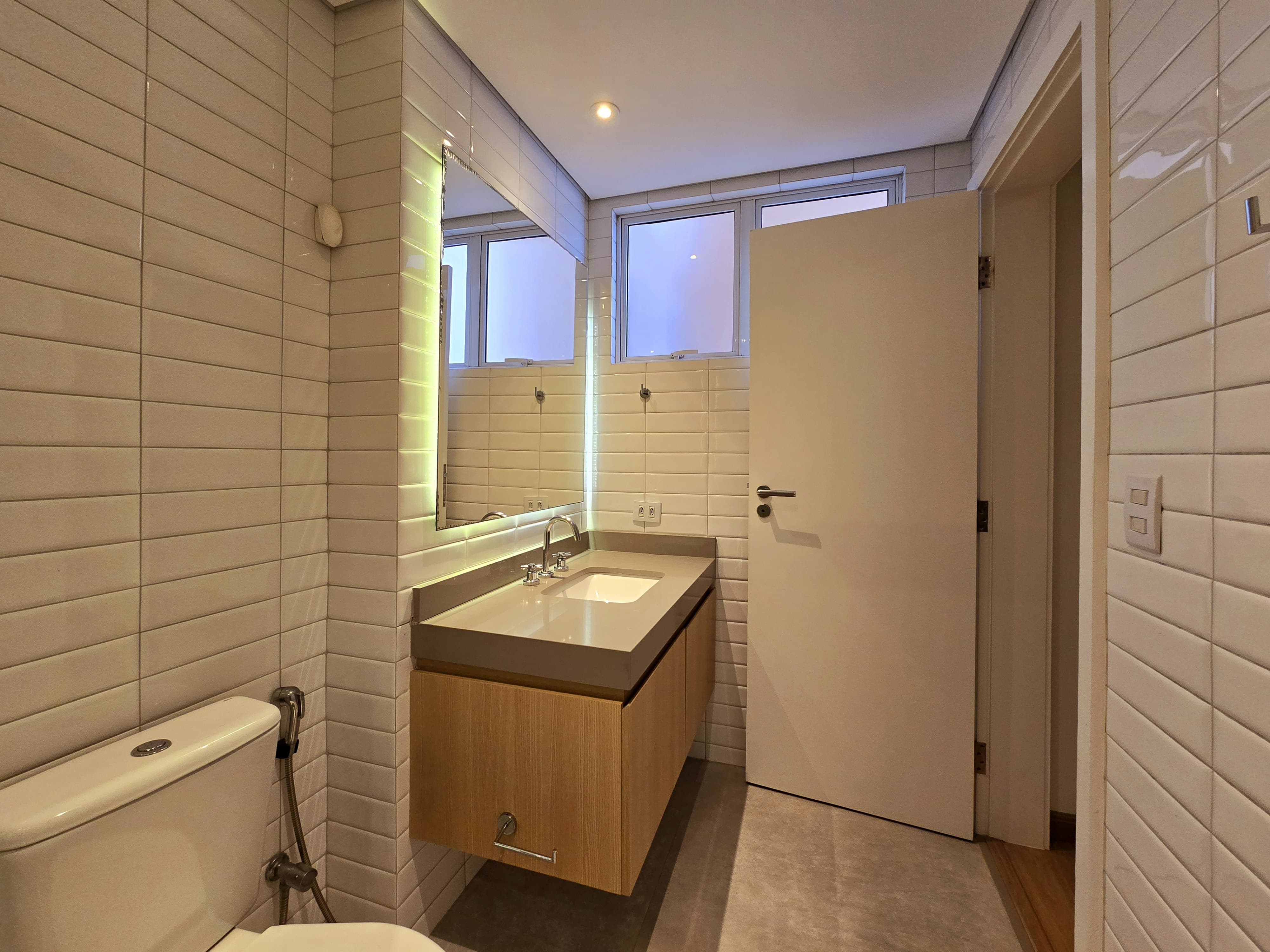 Imagem Apartamento com 3 Quartos à Venda, 127 m²em Gonzaga - Santos