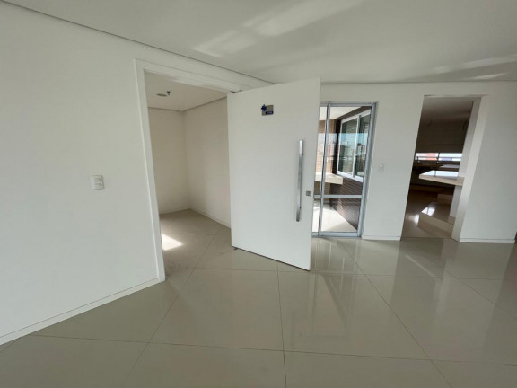 Imagem Apartamento com 3 Quartos à Venda, 245 m² em Meireles - Fortaleza Imagem Apartamento com 3 Quartos à Venda, 245 m² em Meireles - Fortaleza