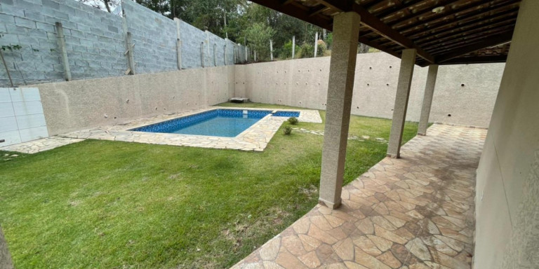 Imagem Chácara com 3 Quartos à Venda, 1.700 m² em Centro - Santa Isabel Imagem Chácara com 3 Quartos à Venda, 1.700 m² em Centro - Santa Isabel