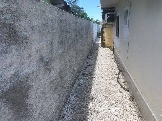 Imagem Casa com 2 Quartos à Venda, 100 m²em Encruzilhada - Biguaçu Imagem Casa com 2 Quartos à Venda, 100 m²em Encruzilhada - Biguaçu