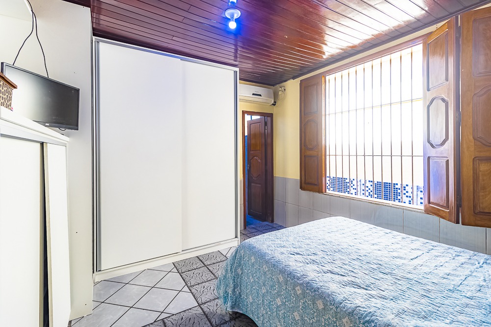 Imagem Casa com 3 Quartos à Venda, 171 m²em Souza - Belém Imagem Casa com 3 Quartos à Venda, 171 m²em Souza - Belém