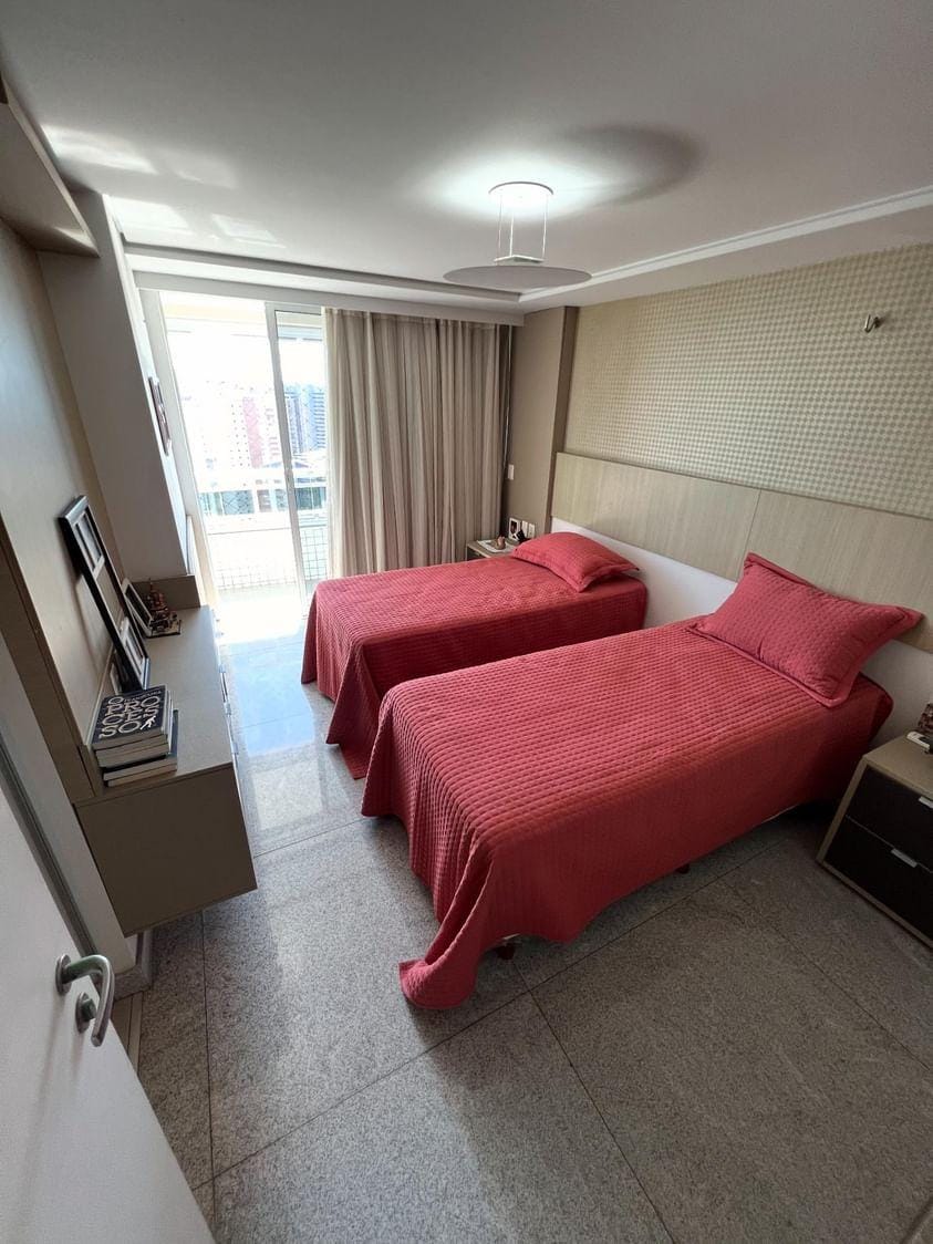 Imagem Apartamento com 5 Quartos à Venda, 415 m²em Meireles - Fortaleza