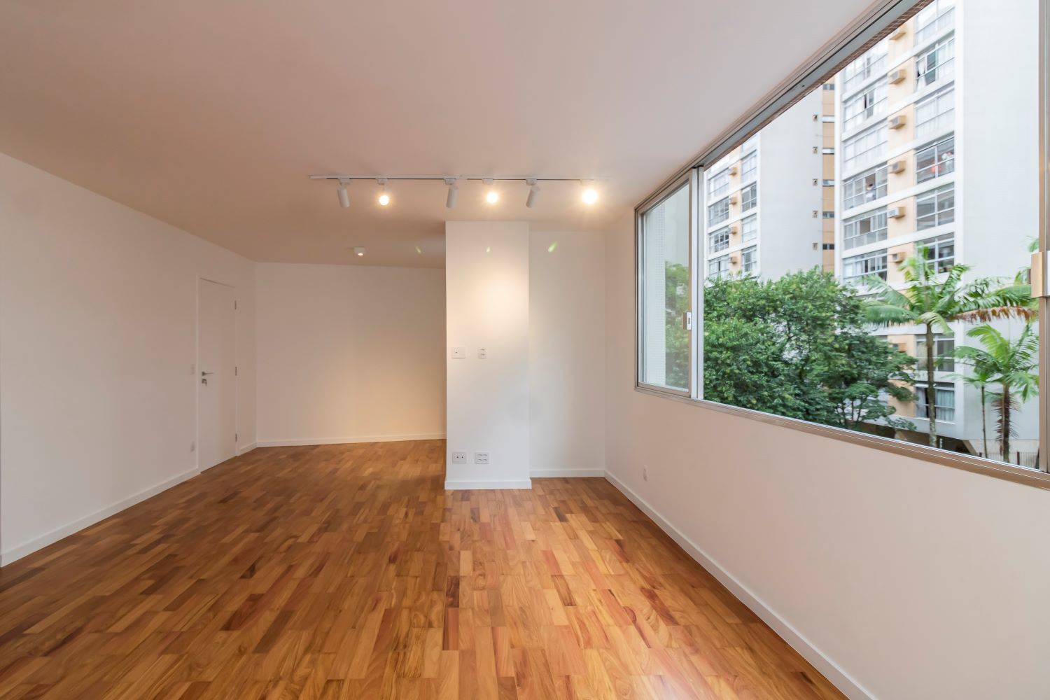 Imagem Apartamento com 3 Quartos à Venda, 129 m²em Higienópolis - São Paulo Imagem Apartamento com 3 Quartos à Venda, 129 m²em Higienópolis - São Paulo