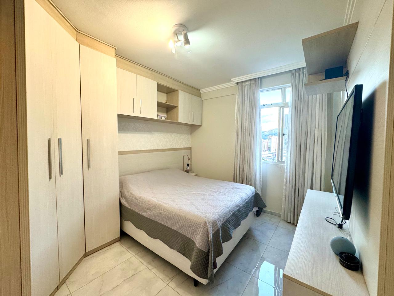 Imagem Apartamento com 2 Quartos à Venda, 59 m² em Centro - Florianópolis