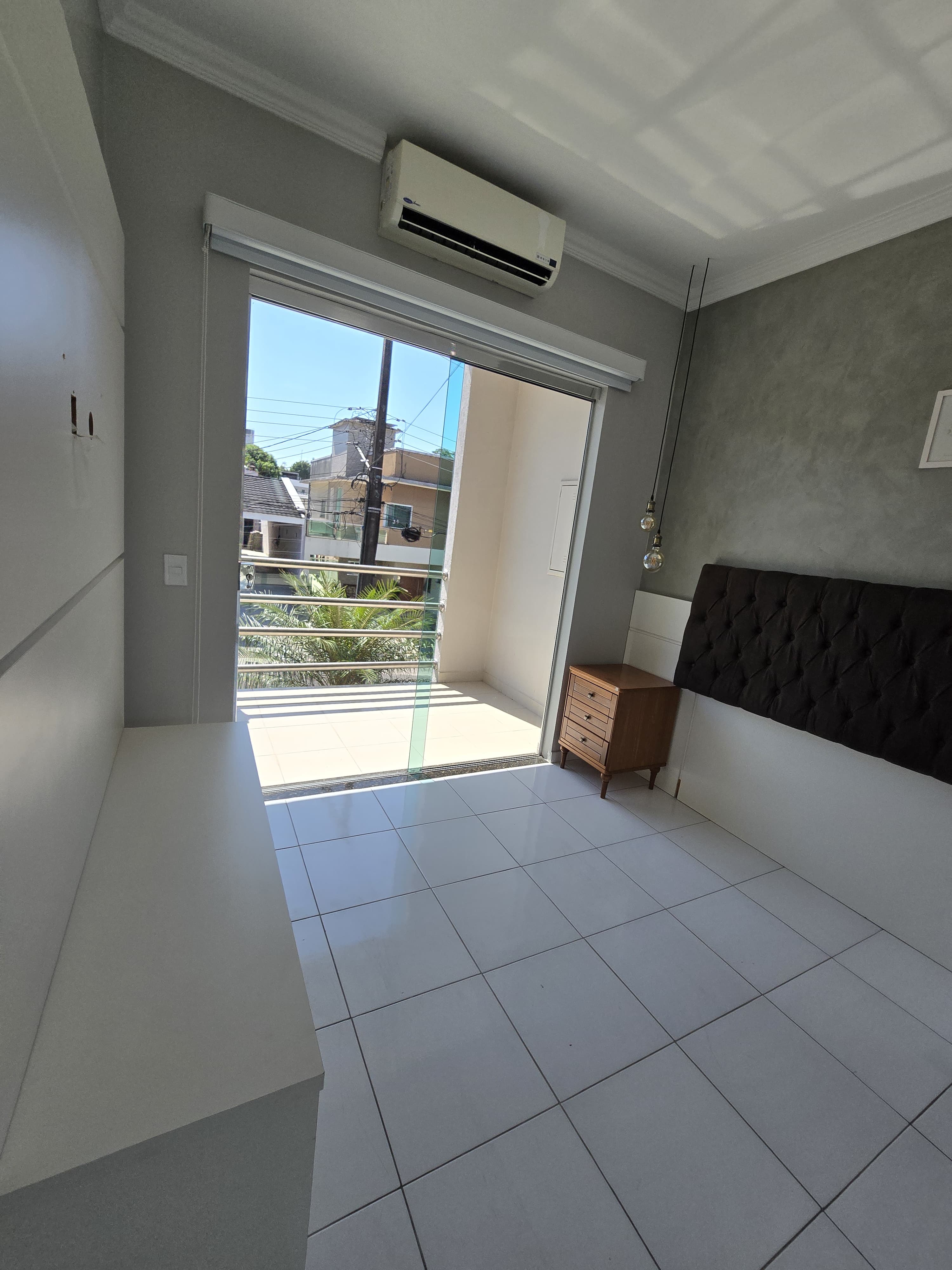 Imagem Casa de Condomínio com 4 Quartos à Venda, 238 m² em Tarumã - Manaus