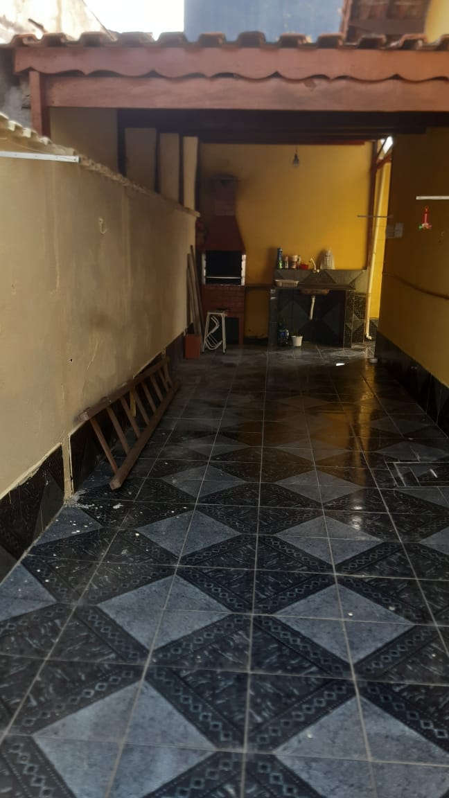 Imagem Casa com 1 Quarto à Venda, 100 m²em Agenor de Campos - Mongaguá Imagem Casa com 1 Quarto à Venda, 100 m²em Agenor de Campos - Mongaguá