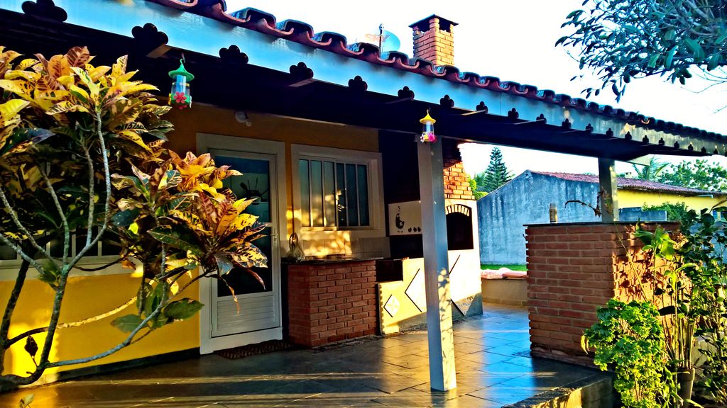 Imagem Casa com 3 Quartos para Temporada, 200 m²em Barra do Ribeira - Iguape Imagem Casa com 3 Quartos para Temporada, 200 m²em Barra do Ribeira - Iguape