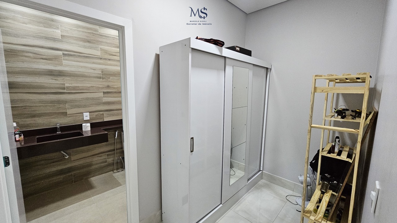 Imagem Casa de Condomínio com 4 Quartos à Venda, 370 m²em Setor Habitacional Vicente Pires - Brasília